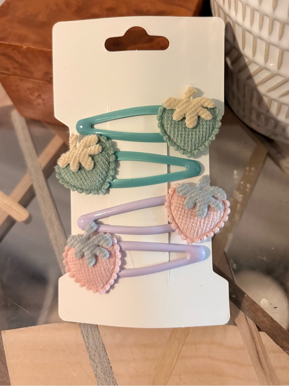 Kids Strawberry Snap Clip Set - Mint Green & Pastel Pink